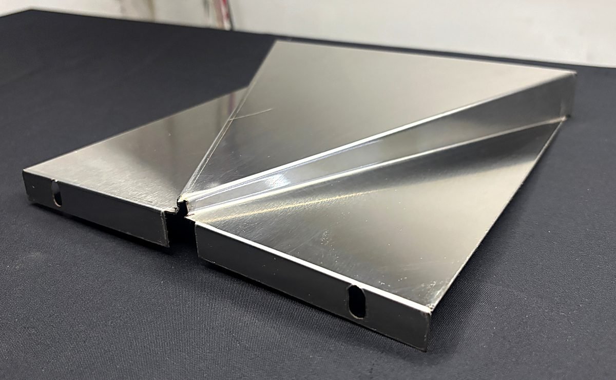 3D Folded Façade Panels: bent edge close-up 1