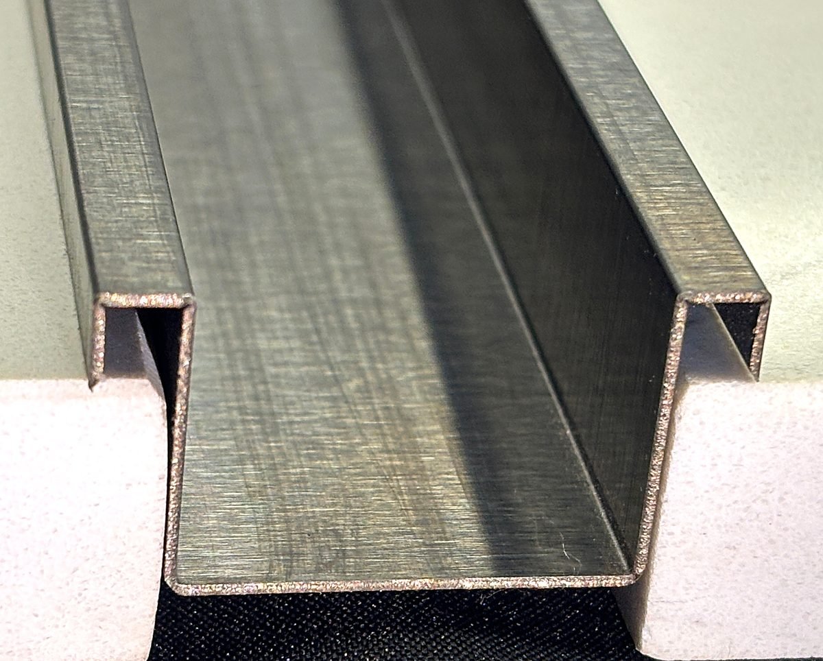 Expansion Joint Profile: bent edge close-up