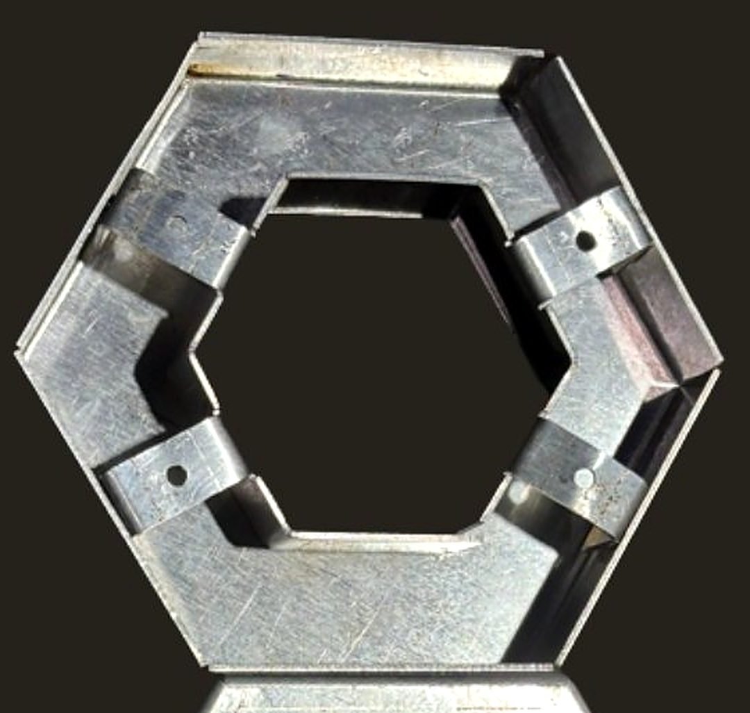 Honeycomb Ceiling Systems: bent edge close-up 2