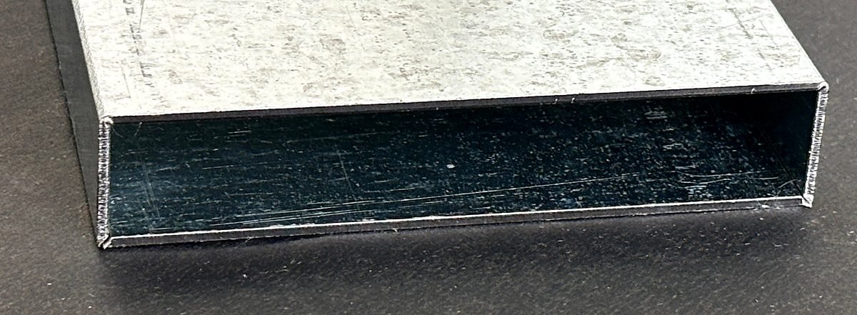 Square & Rectangular Pipe Profile: bent edge close-up 10