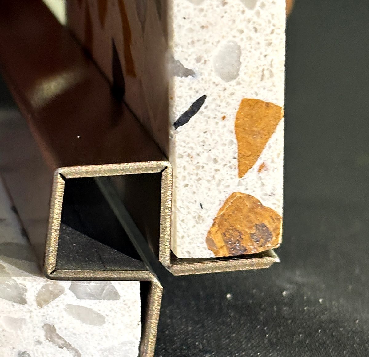 U & C Profile: bent edge close-up 6