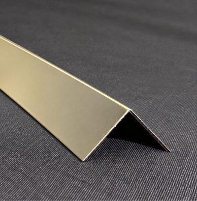 Illustration: L profile in brushed stainless steel