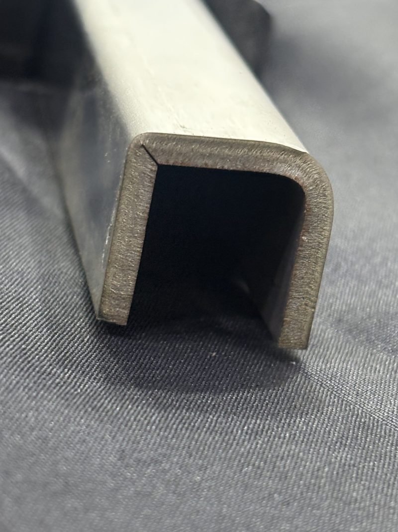One U section, end view